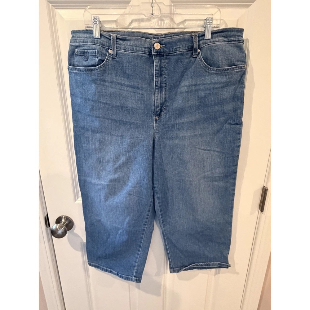 Gloria Vanderbilt All Around Slimming Effect Amanda Women's Capri Jeans Size 18W